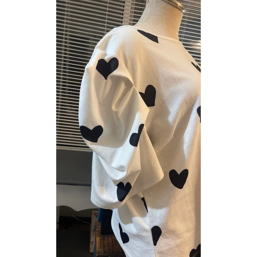 Ruffled sleeve business tap - Picture 3 of 3